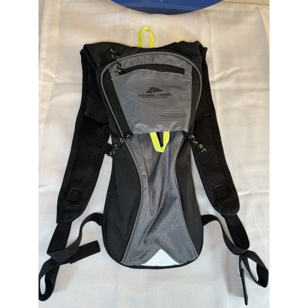 Ozark Trail Pearson Creek 2 Liter Hydration Backpack‎ Gray And Black Reflective